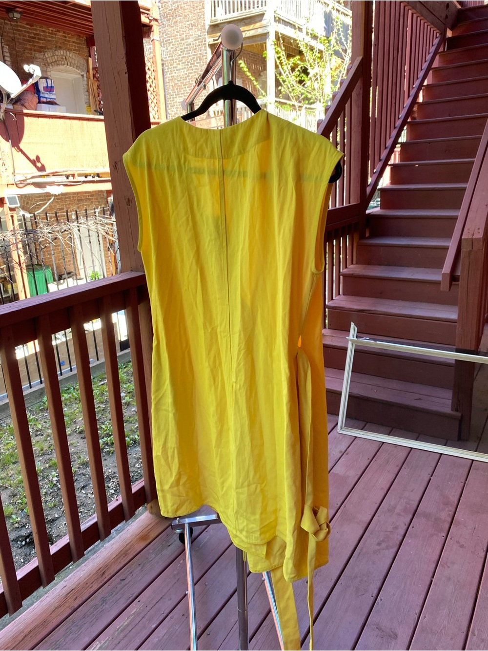 Everlane Yellow Sleeveless V-Neck Dress - Picture 6 of 10